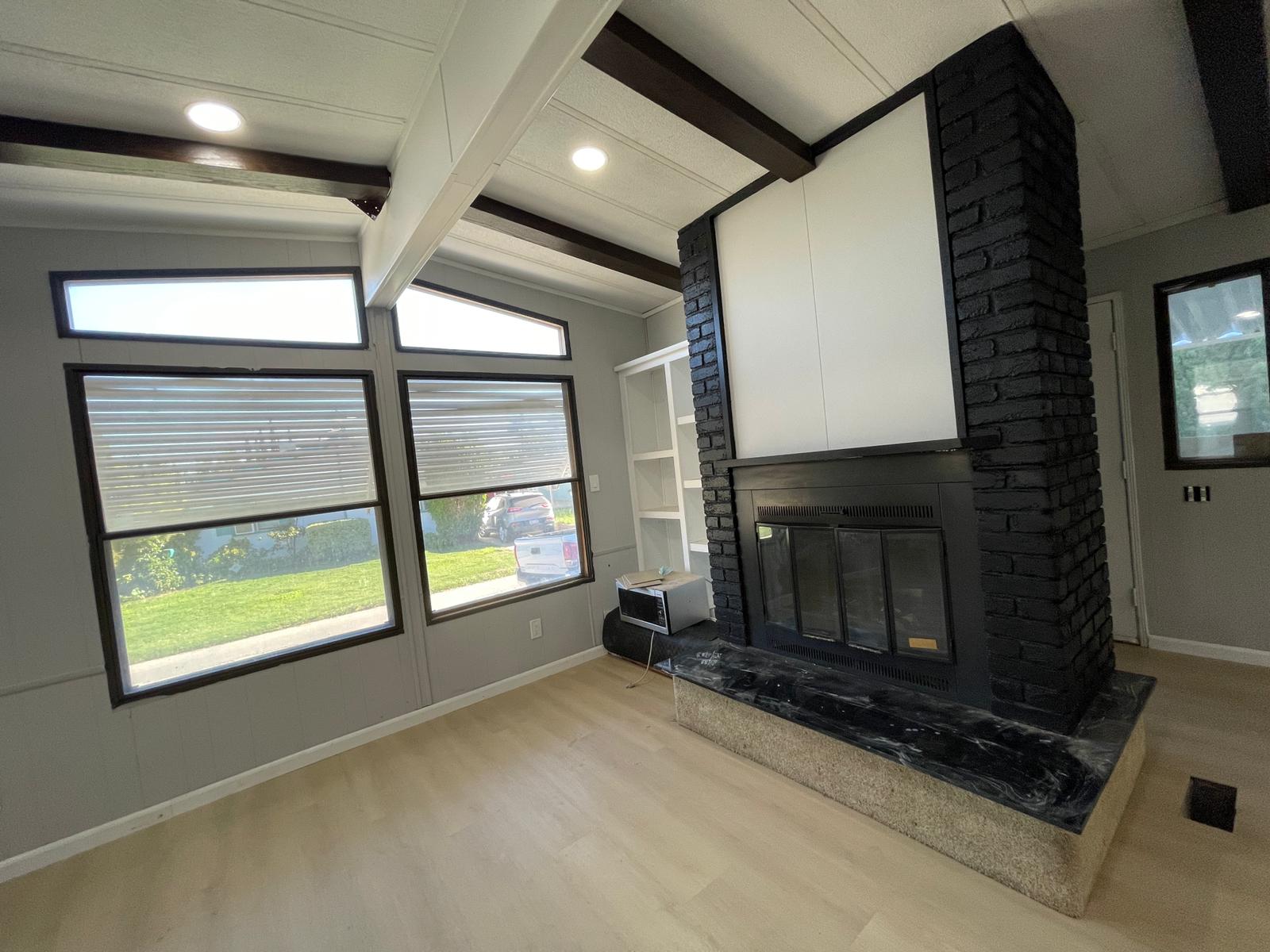 SPC 459 FIREPLACE